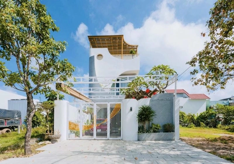 Khám phá mẫu cổng nhà vườn hiện đại thiết kế ấn tượng