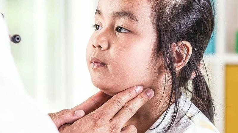 Xem chi tiết hình ảnh bướu cổ ở trẻ em mới nhất