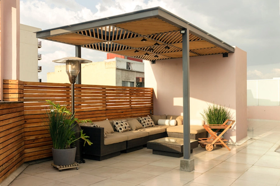 Mẫu thiết kế mẫu mái che sân thượng phù hợp thời tiết Việt