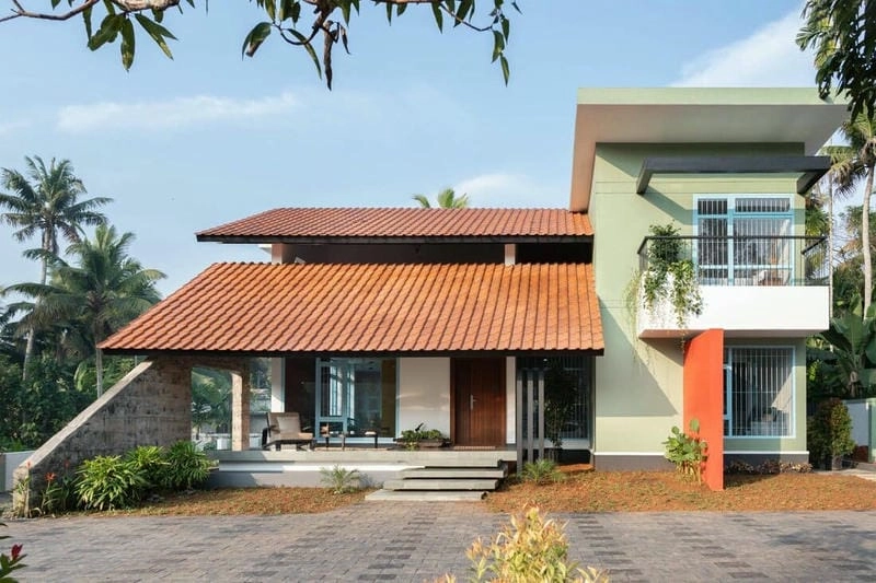 Chất truyền thống từ mái ngói nhà cấp 4 thân thuộc