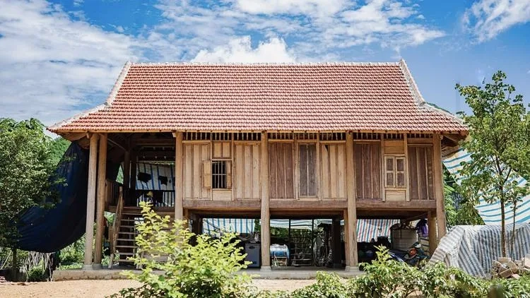 Top mẫu nhà sàn gỗ đẹp cho không gian nghỉ dưỡng
