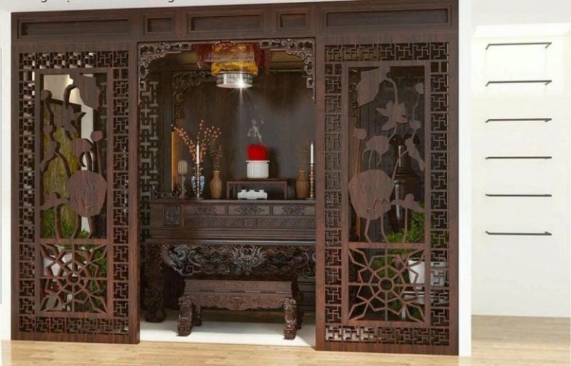 Tạo sự riêng tư với vách chắn bàn thờ ấn tượng