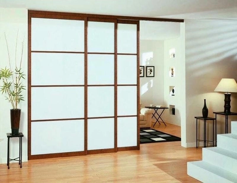 kệ vách ngăn phòng ngủ trang trí tiện lợi tiết kiệm diện tích