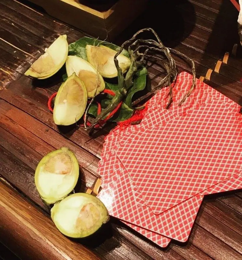 Chất ngất với cú bổ meme bổ cau và câu đúng nhận sai cãi