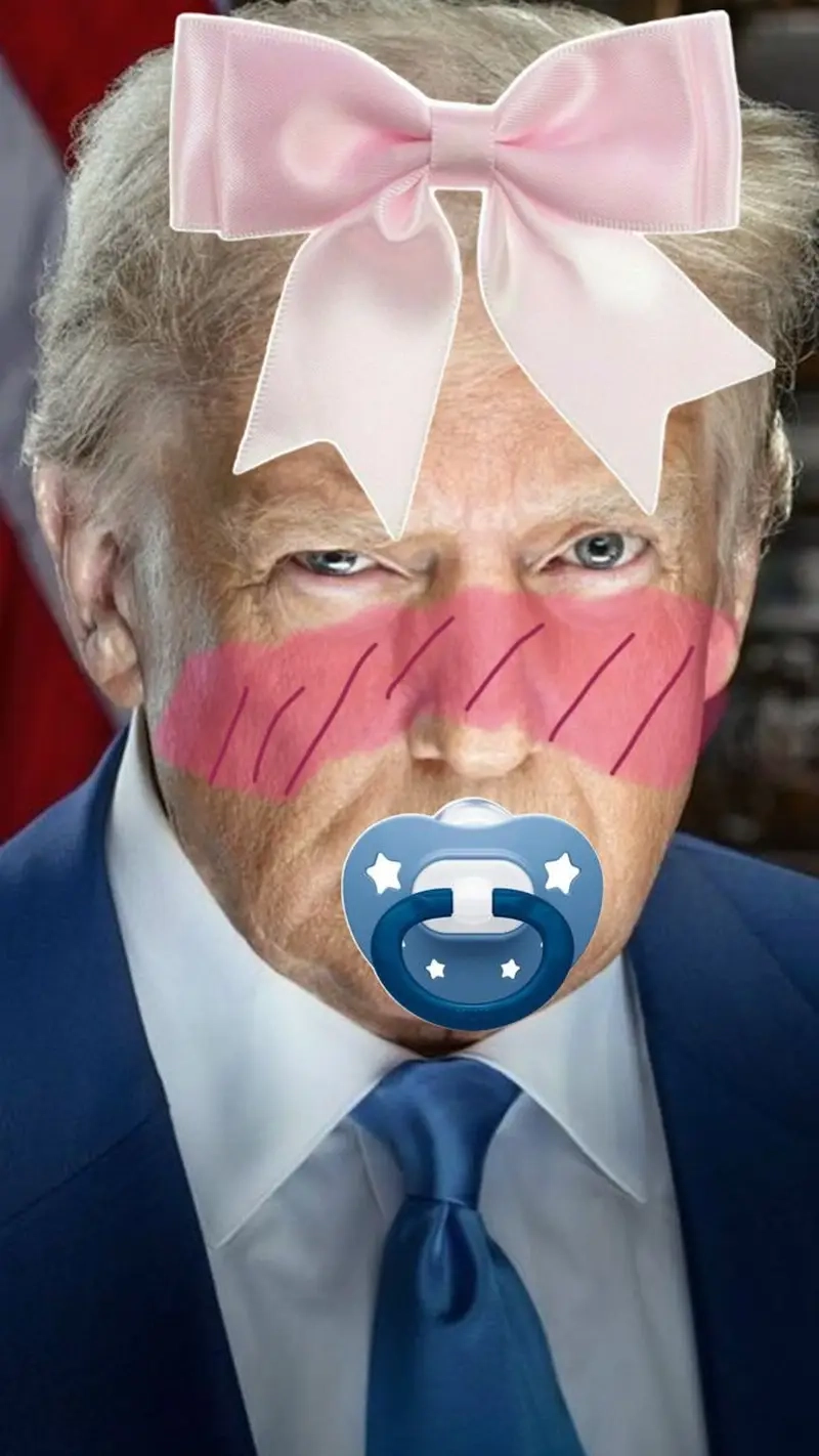 Meme Donald Trump khiến ai cũng muốn chia sẻ vì quá duyên dáng