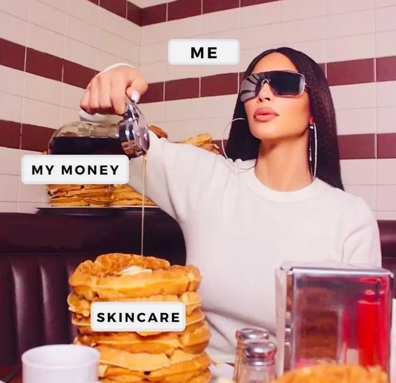 Tháng nào cũng “cháy túi” vì meme hết tiền vì skincare