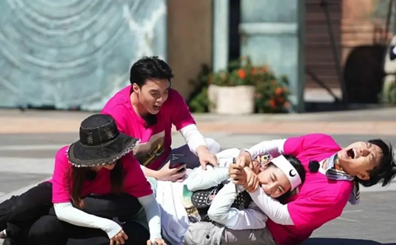 Cập nhật meme chương trình truyền hình thực tế meme về Sự kiện âm nhạc, giải trí hot