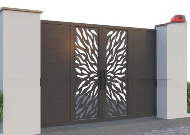 mẫu cửa sắt nhà cấp 4 đẹp điểm nhấn chắc chắn bền vững