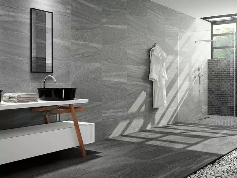 gạch lát nền nhà tắm màu xanh thêm phần mát mắt êm dịu