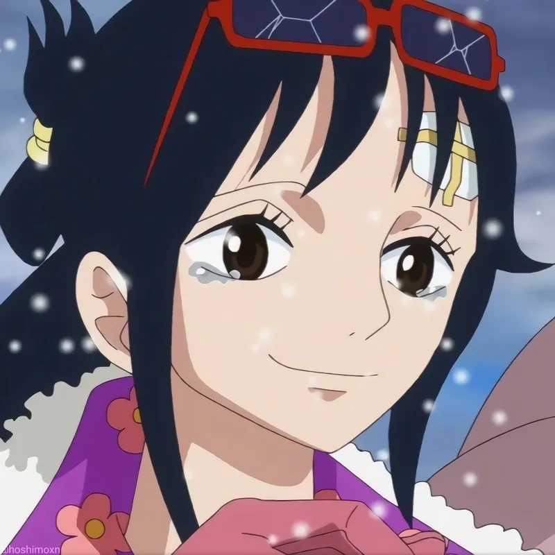 Bạn có biết Tashigi age là bao nhiêu trong One Piece không