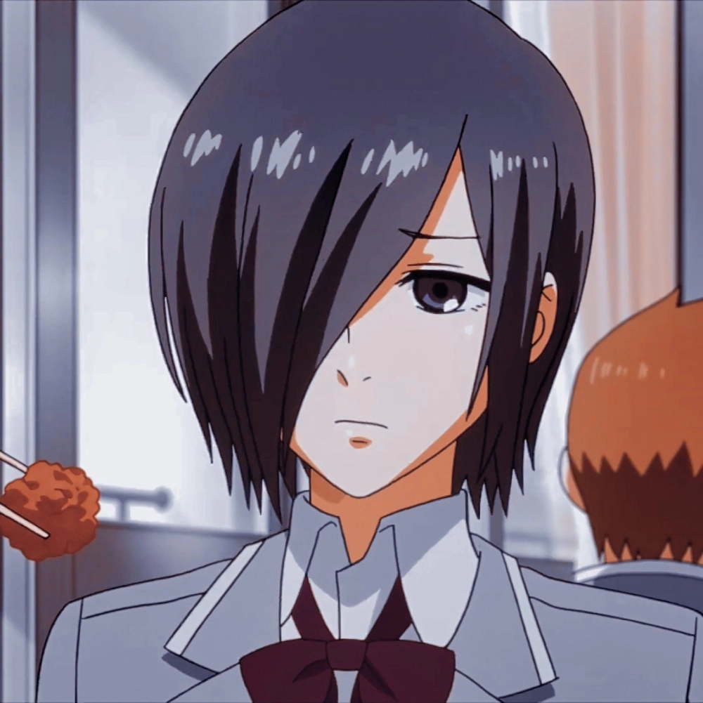 Fanart Touka Kirishima được vẽ với nhiều phong cách khác nhau