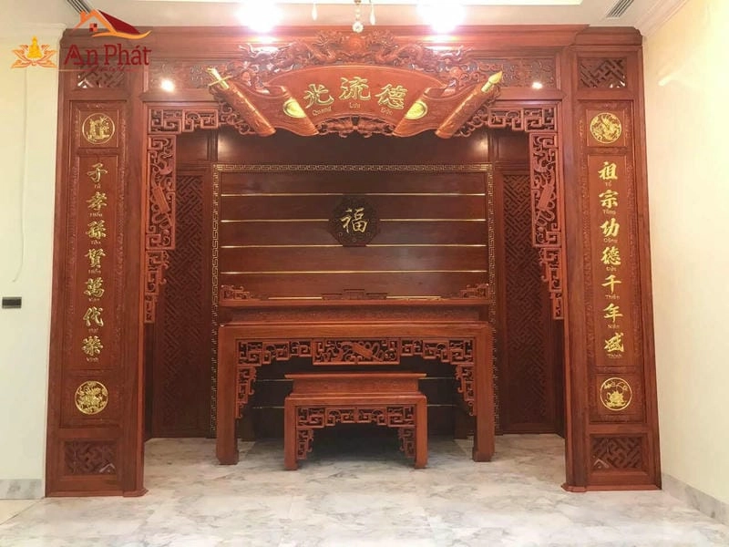 Đa dạng các mẫu vách ngăn bàn thờ tiện lợi và đẹp