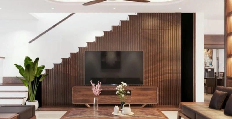 Giải pháp nhỏ gọn từ vách ngăn phòng kiêm kệ tivi