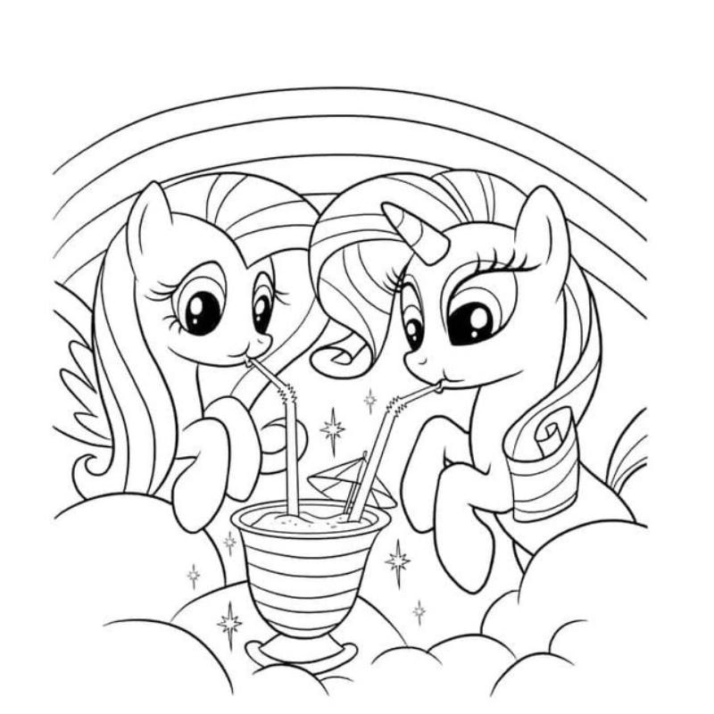 Bé tô màu cầu vồng học cách phối hợp tay mắt hiệu quả