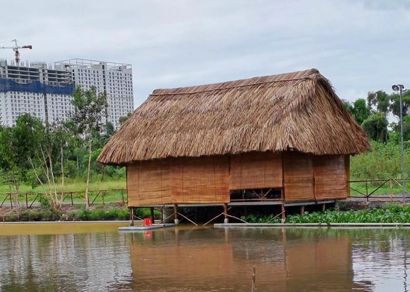 Đắm chìm thiên nhiên với nhà chòi miền tây đậm chất dân dã