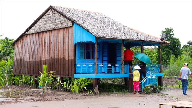 Thưởng thức vẻ đẹp giản dị từ nhà miền tây đầy bình yên