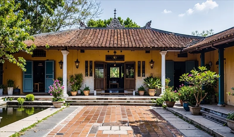 Khám phá vẻ đẹp cổ kính độc đáo của nhà rường Huế