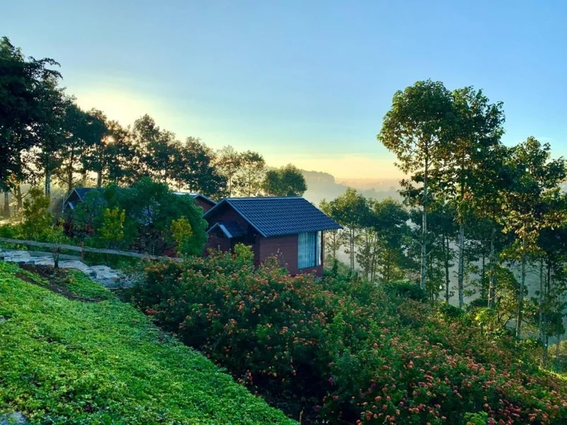 Đón ngày mới rực rỡ với bình minh villa Bảo Lộc