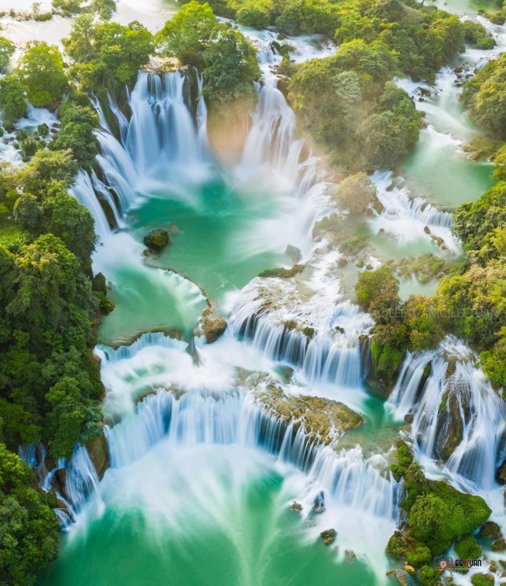 Tham quan thác Bản Giốc cảnh đẹp hùng vĩ