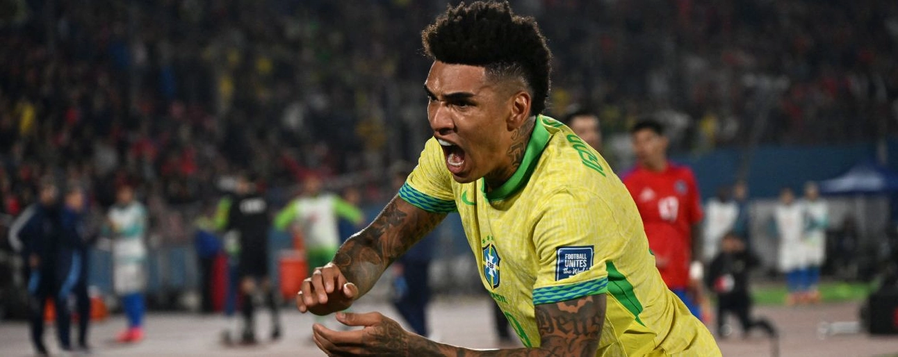 Nico Paz của Argentina và Jamie Leweling của Đức dẫn đầu danh sách tân binh tỏa sáng ở đội tuyển quốc gia