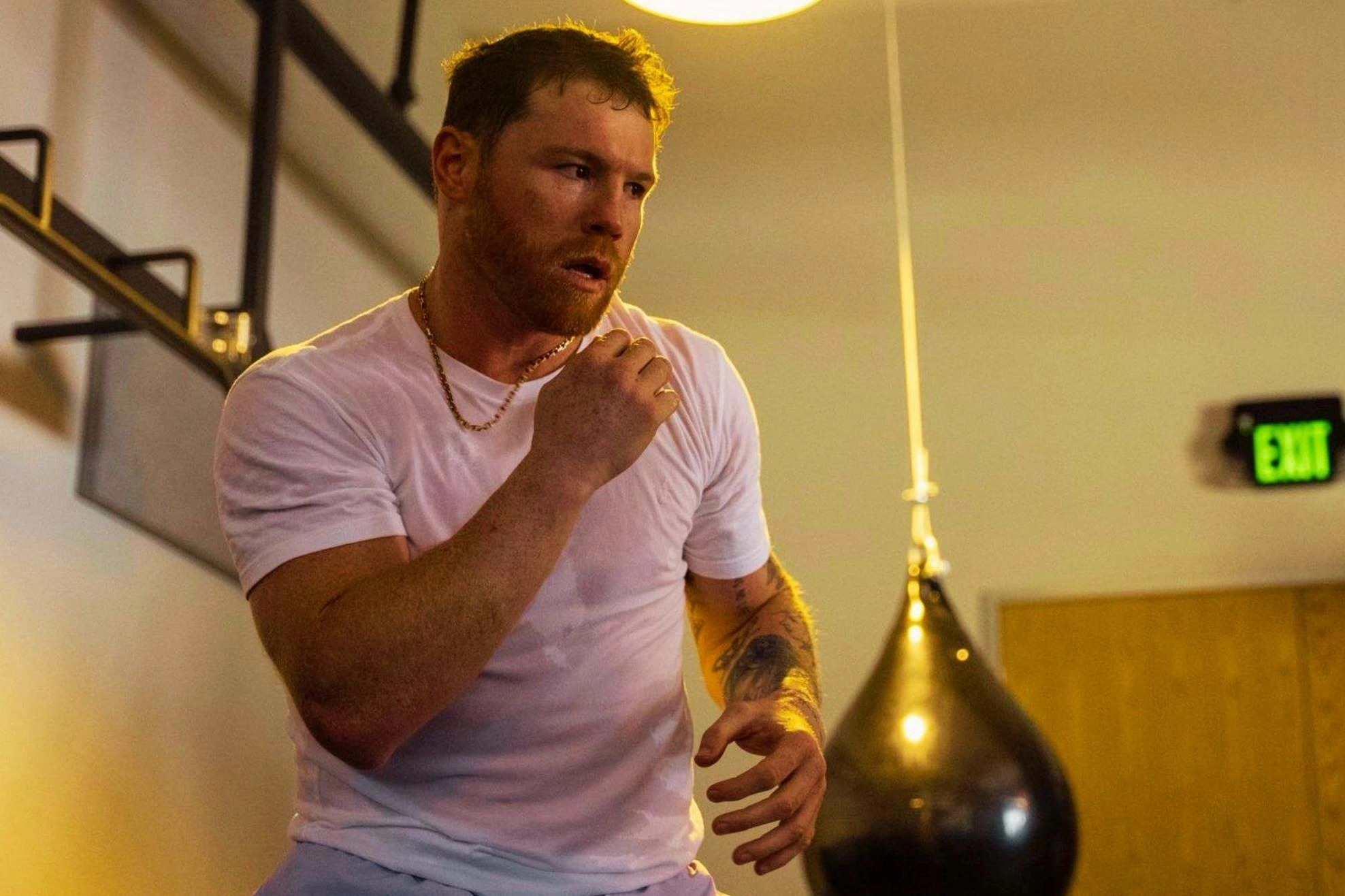 Câu hỏi lớn về việc liệu Saul Canelo Alvarez có trở thành võ sĩ vĩ đại nhất lịch sử Mexico