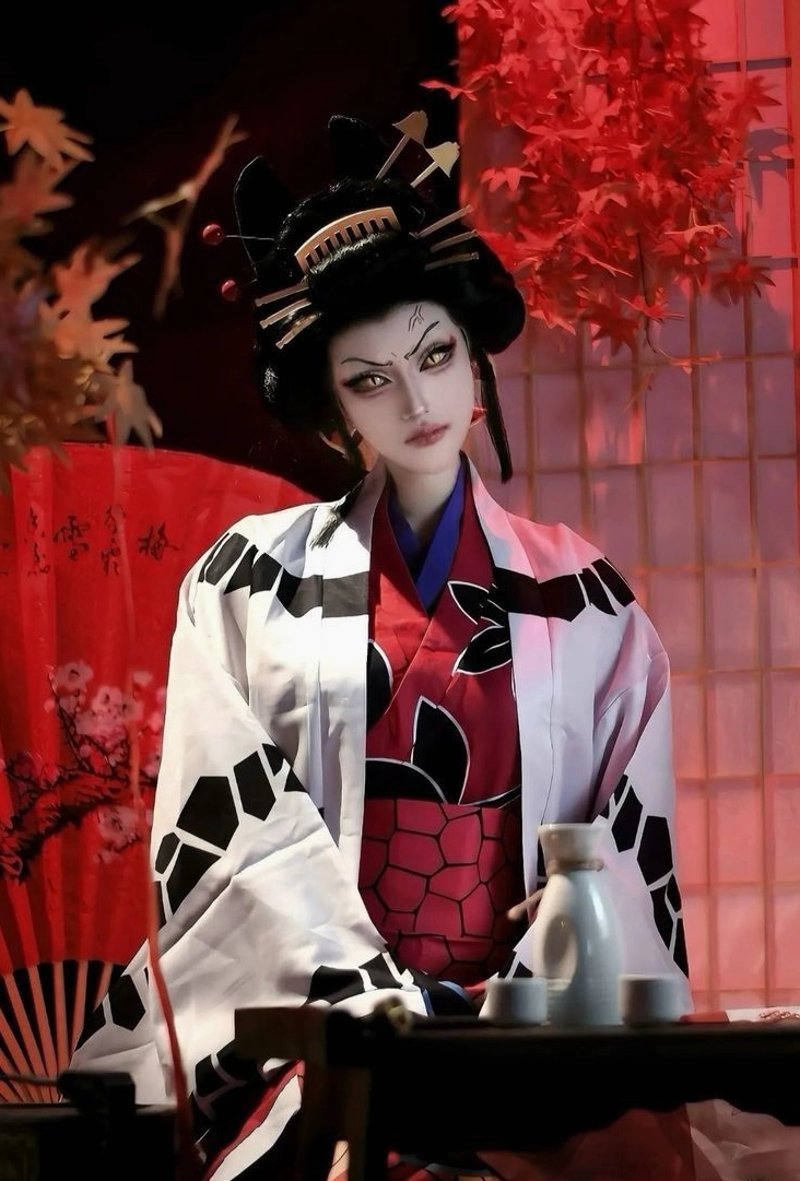 Daki Demon Slayer Cosplay tạo hình quỷ nữ đẹp mê hồn