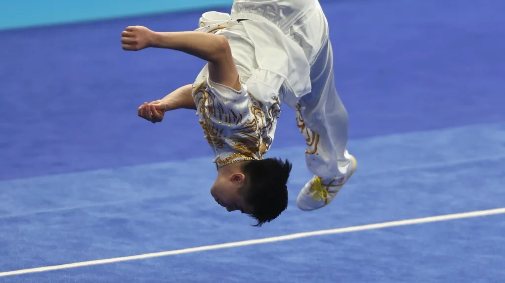 Edgar Xavier Marvelo thực hiện bài thi Trường quyền nam tại Đại hội Thể thao Châu Á Hàng Châu 2022