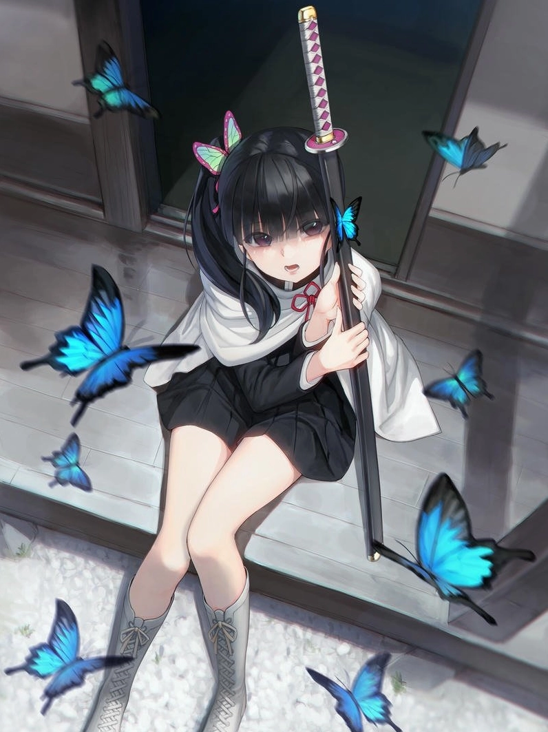 Hình nền Kanao ngồi bậc thềm chờ đợi ai đó về