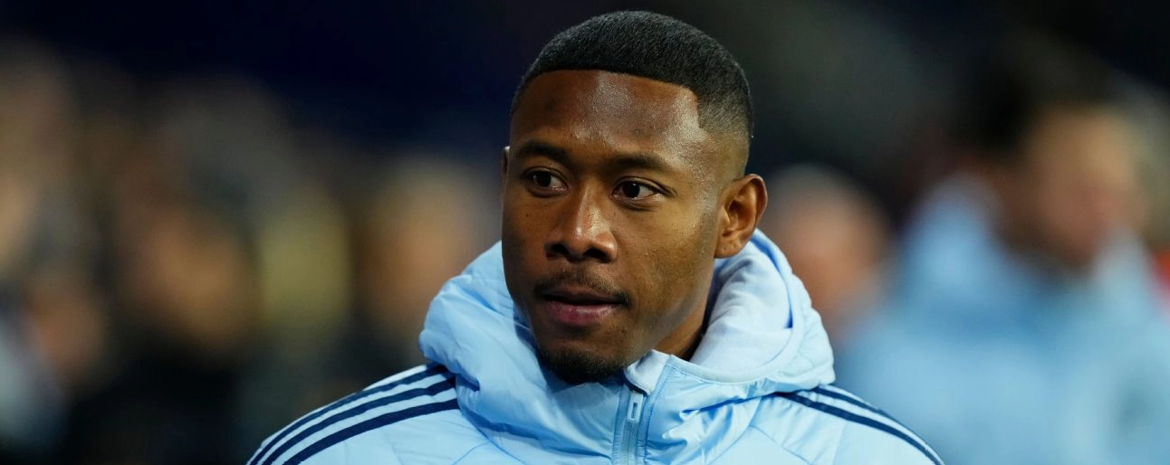 Khủng hoảng hàng thủ Real Madrid khi David Alaba gặp phải chấn thương mới