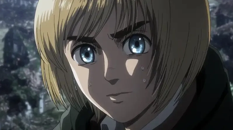 Ngắm Armin Arlert thông minh chiến đấu