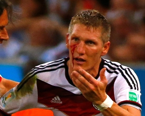 Tiểu sử tiền vệ Bastian Schweinsteiger và sự nghiệp lừng lẫy