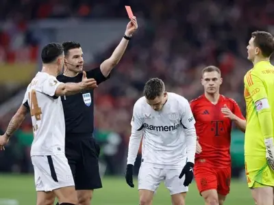 Manuel Neuer và hành trình của thủ môn quét vĩ đại nhất lịch sử